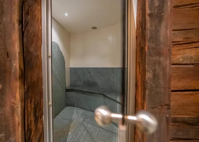 Royal A14 Apartman *